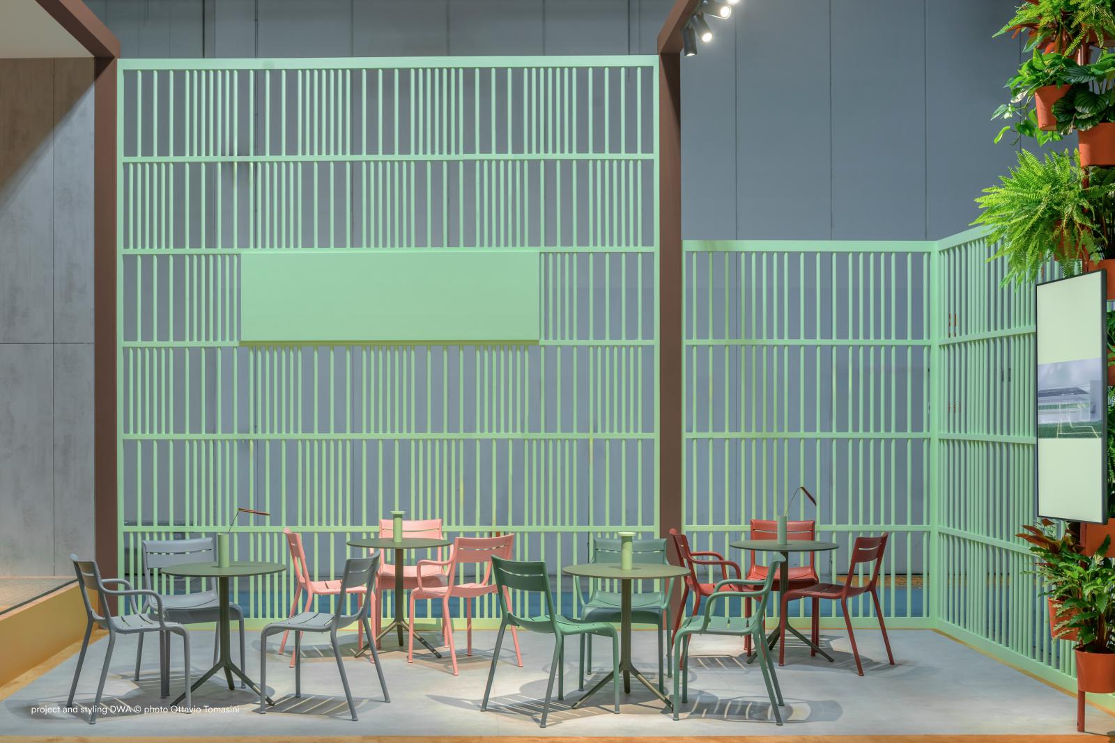 PE Souvenir 555 - Slika 3