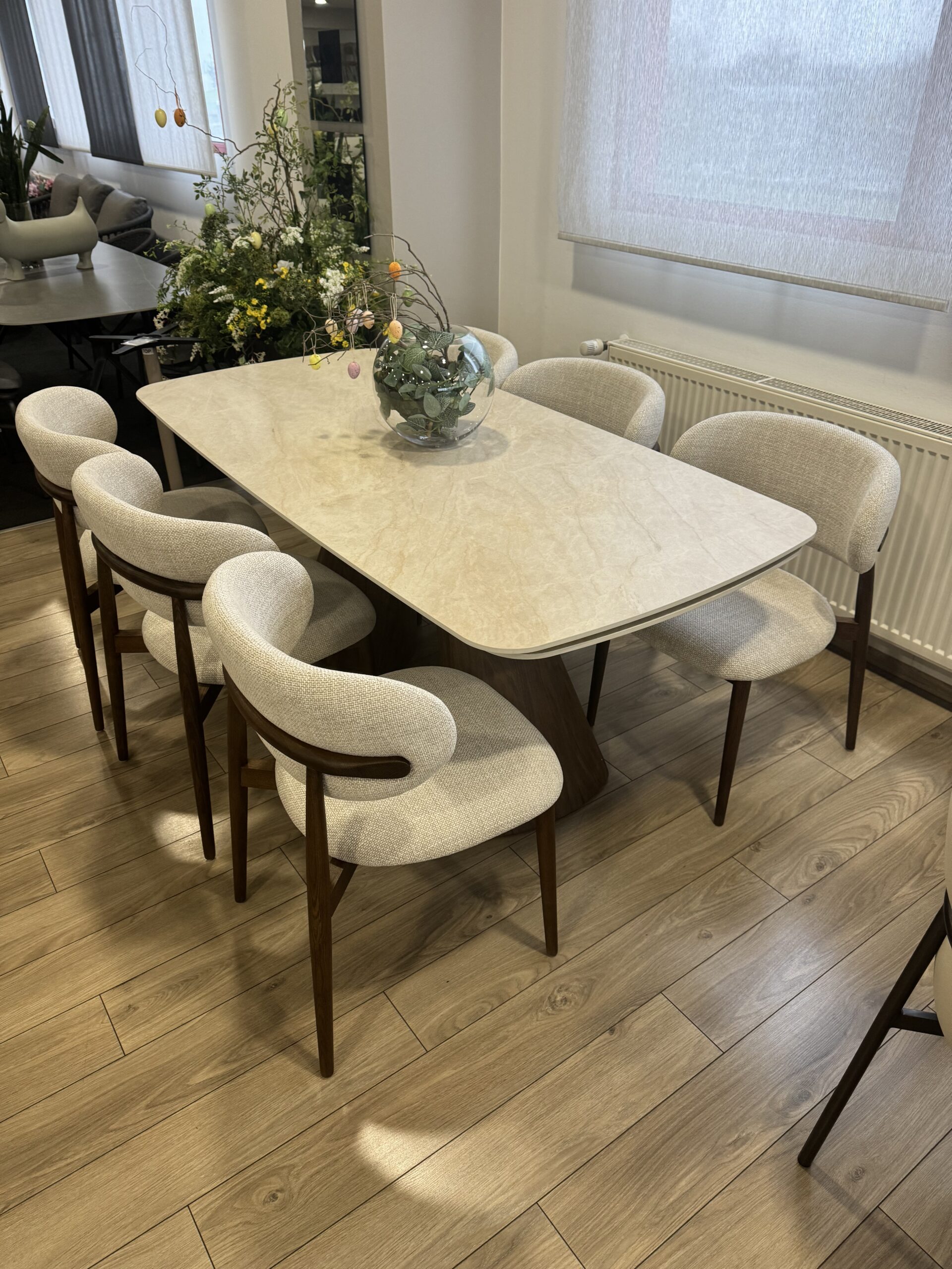 Tokio Table - Slika 4